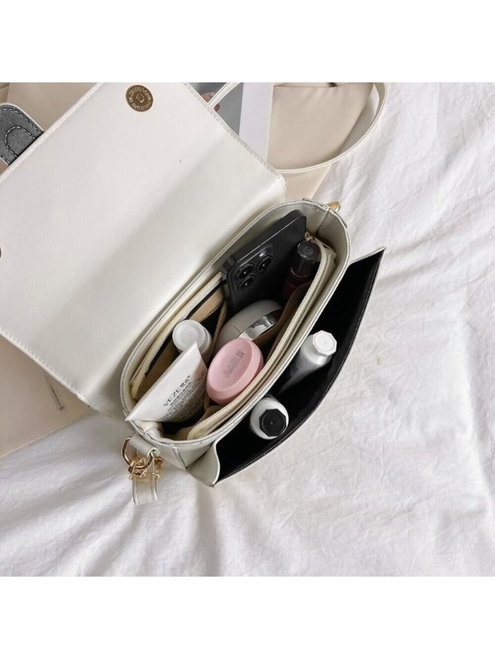Crossbody Bags for Women, Trendy Purses and Handbags Shoulder Clutch Bag - Picture 4 of 7